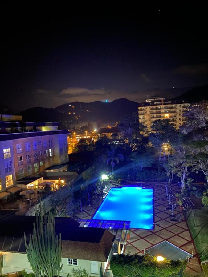 Happy Flat Itaipava - Granja Brasil Hotel Bagian luar foto